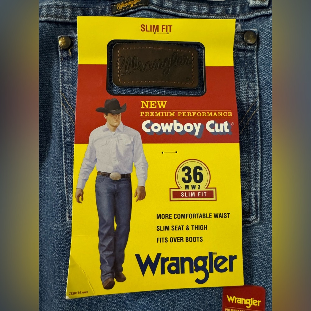 Wrangler Men's Slim Fit Jeans - Classic Blue